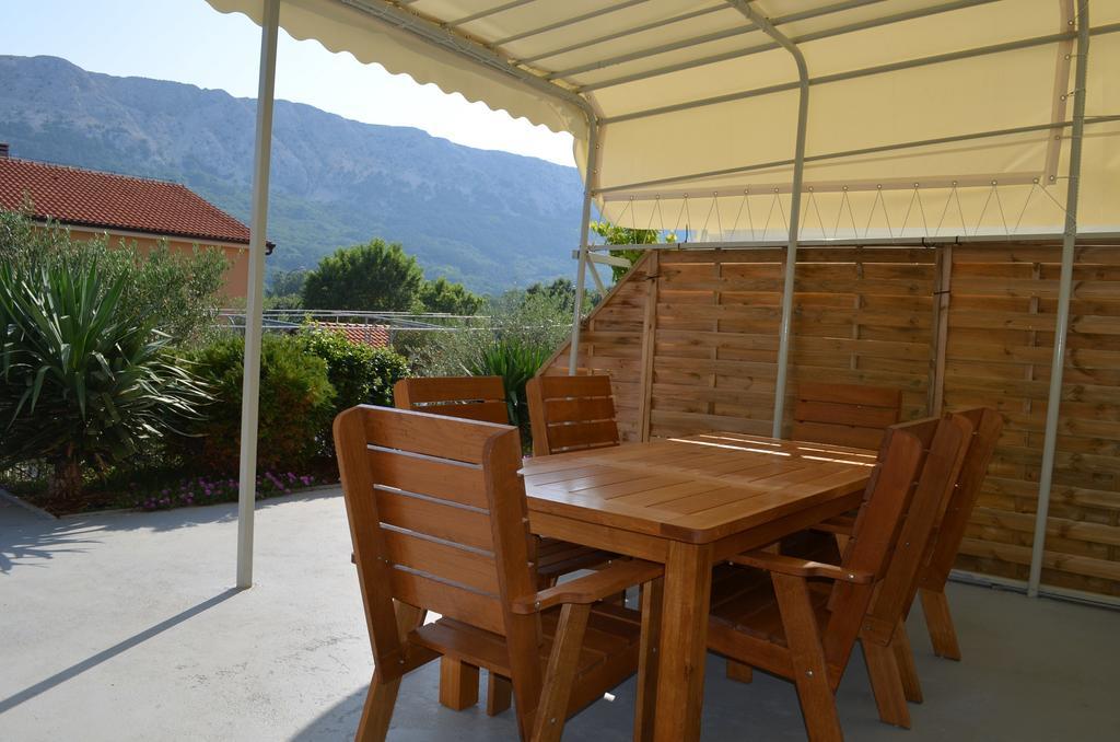 Apartments Buljan Baška Rom bilde