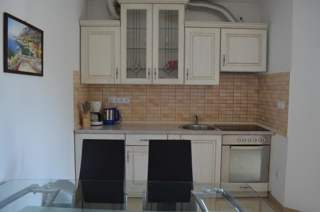 Apartments Buljan Baška Rom bilde