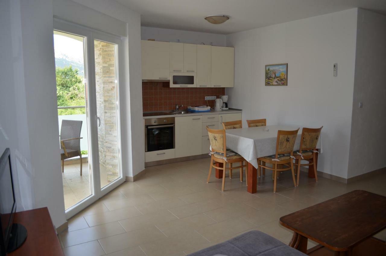 Apartments Buljan Baška Eksteriør bilde