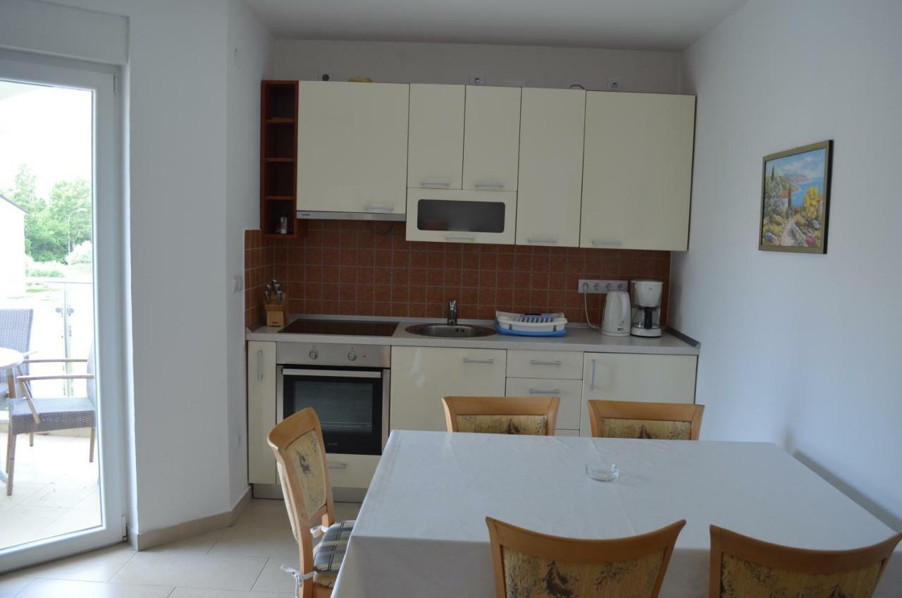 Apartments Buljan Baška Eksteriør bilde